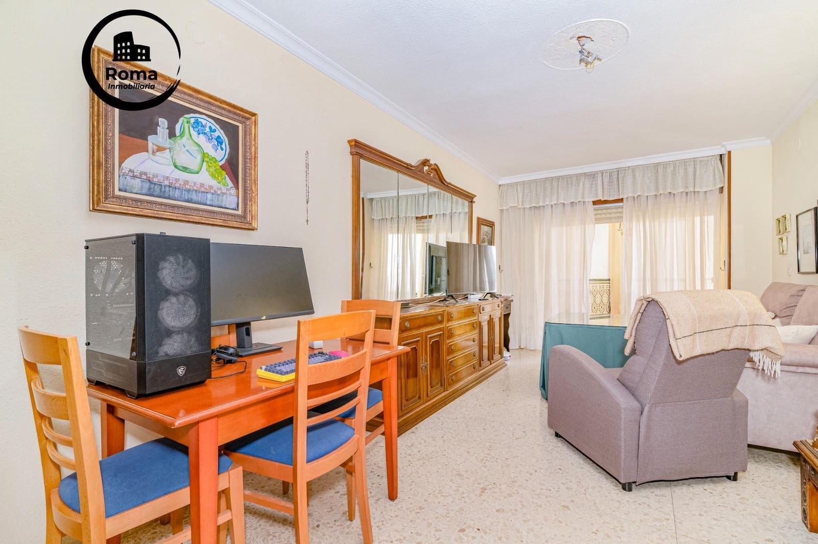 4 bedroom Flat for sale in Motril with garage - € 245,000 (Ref: 9491535)