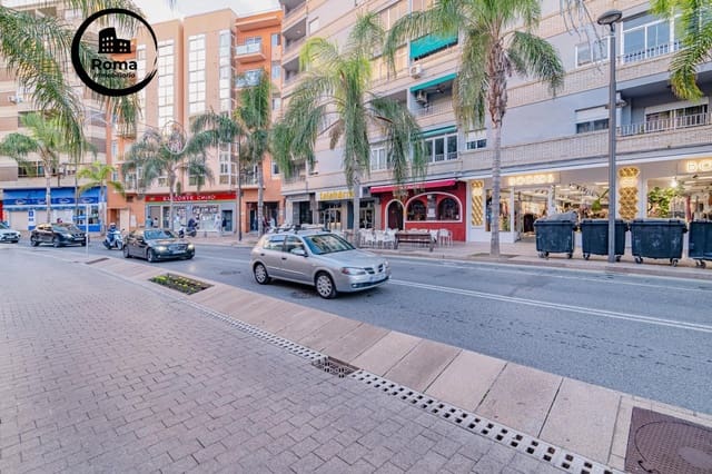 4 soverom Leilighet til salgs i Motril med garasje - € 245 000 (Ref: 9491535)