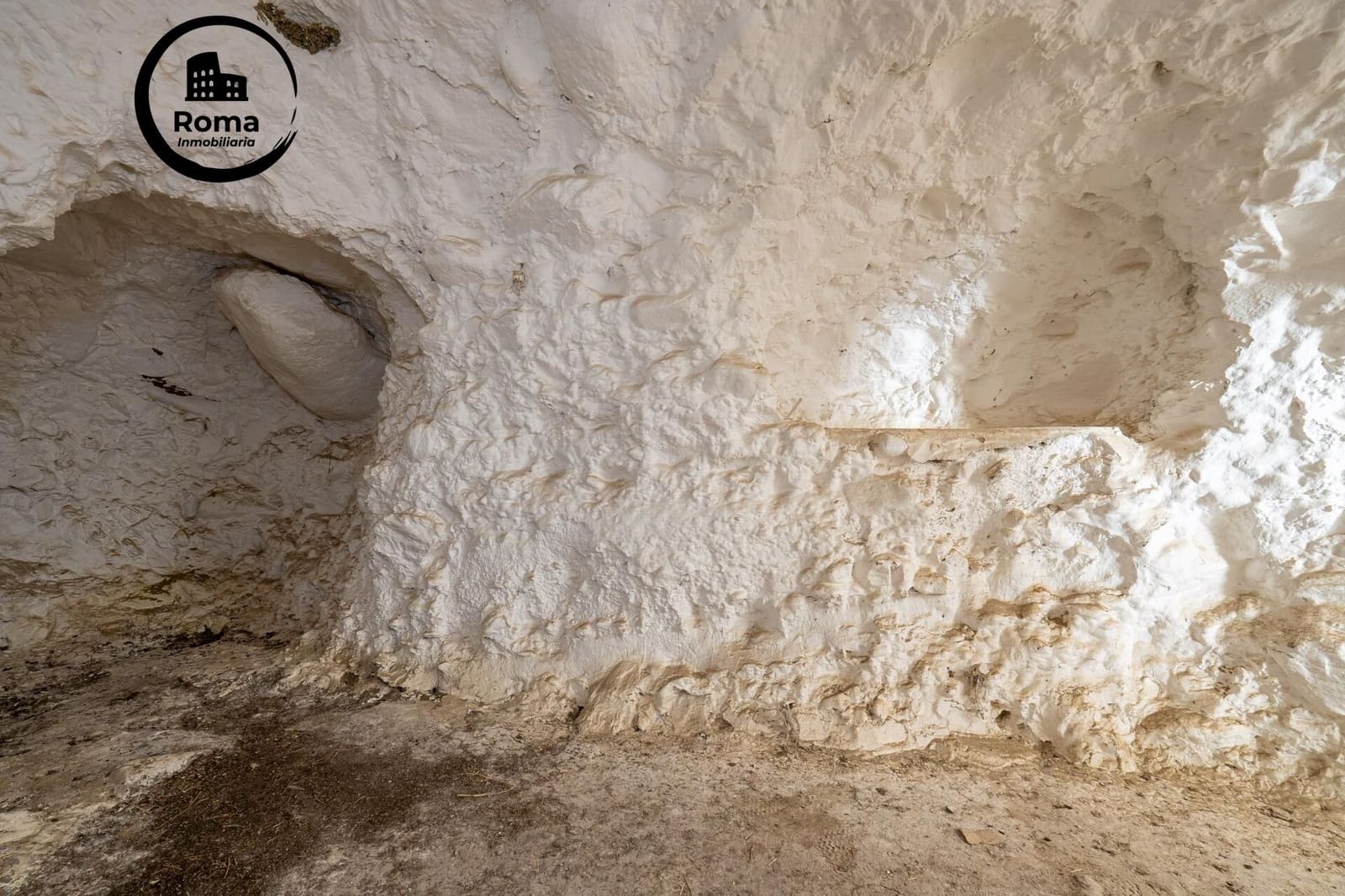 Cave House for sale in Monachil - € 80,000 (Ref: 9491536)