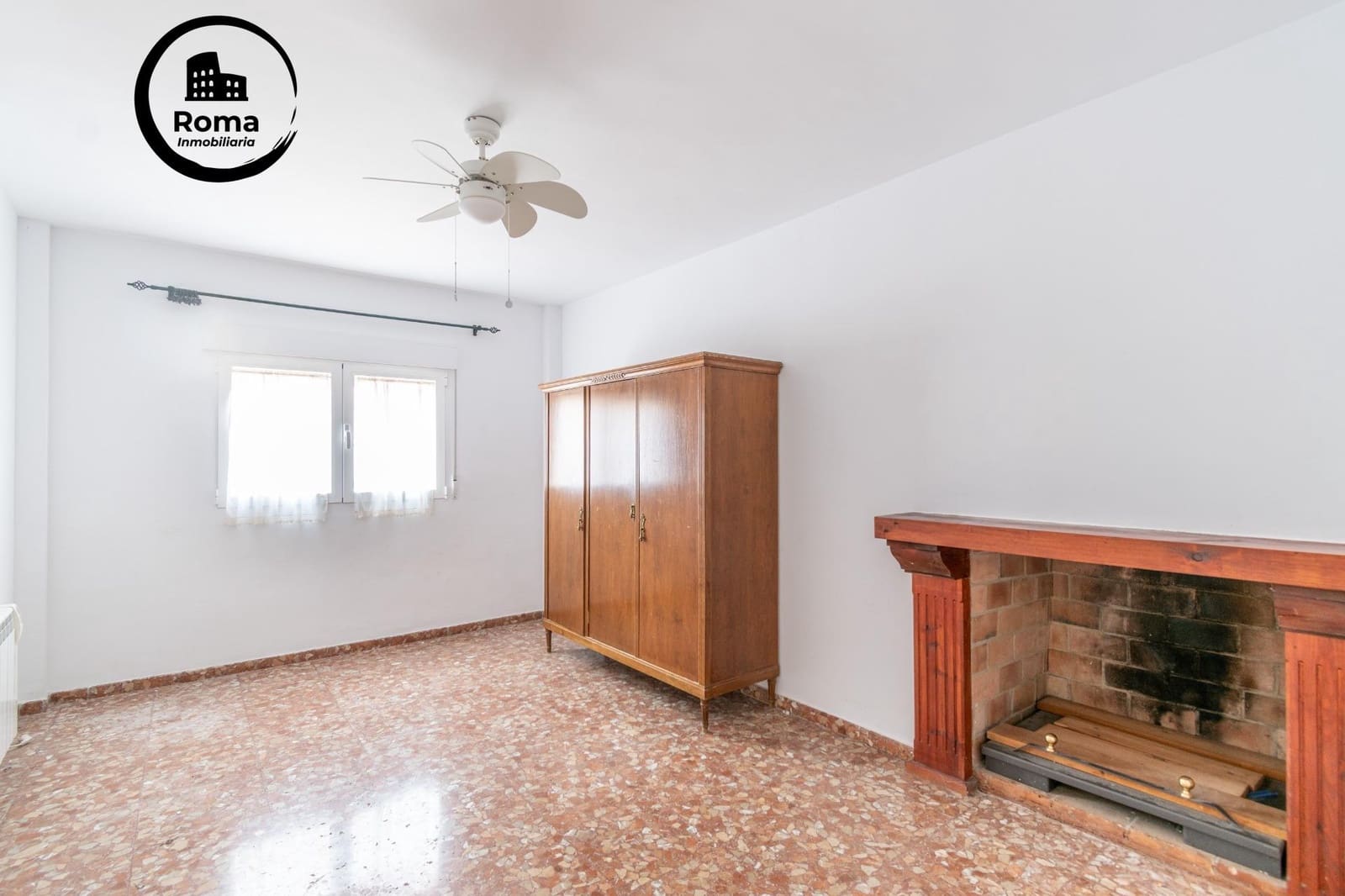 4 soverom Villa til salgs i Otura med svømmebasseng garasje - € 319 000 (Ref: 9491542)