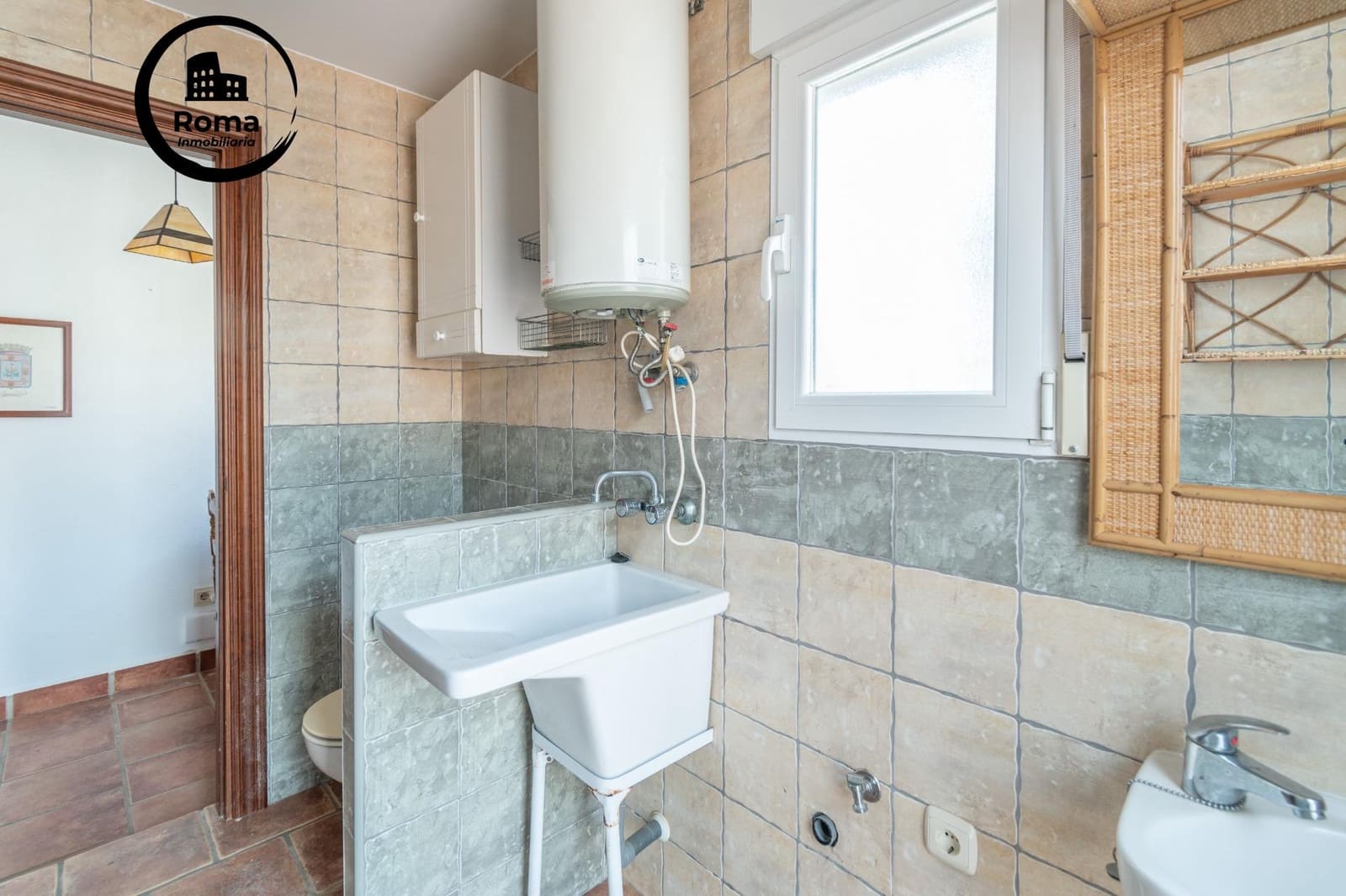 4 soverom Villa til salgs i Otura med svømmebasseng garasje - € 319 000 (Ref: 9491542)