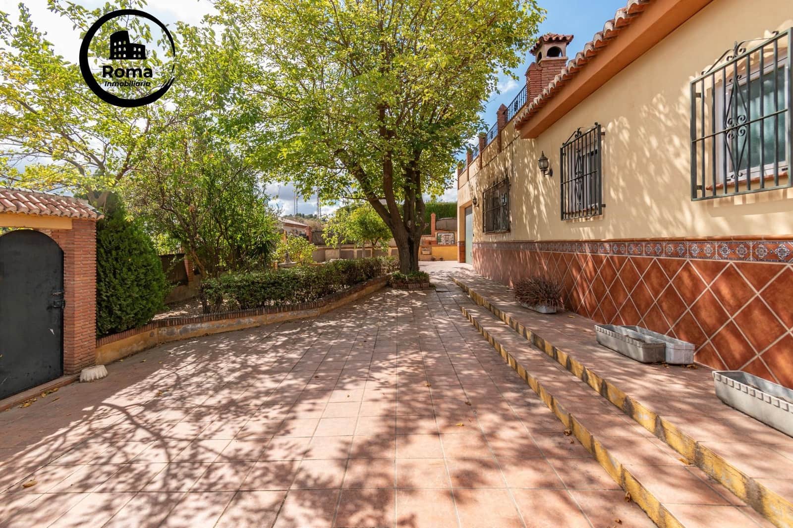 4 soverom Villa til salgs i Otura med svømmebasseng garasje - € 319 000 (Ref: 9491542)