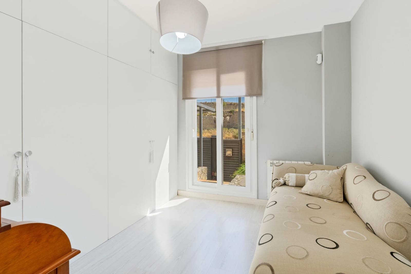 4 soverom Villa til salgs i Otura med svømmebasseng garasje - € 489 000 (Ref: 9491548)