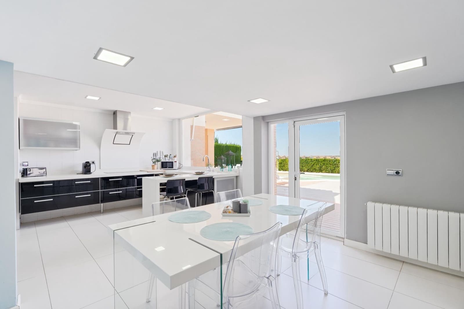 4 soverom Villa til salgs i Otura med svømmebasseng garasje - € 489 000 (Ref: 9491548)