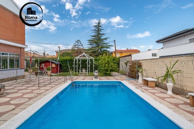 5 soverom Villa til salgs i Otura med svømmebasseng garasje - € 370 000 (Ref: 9491549)