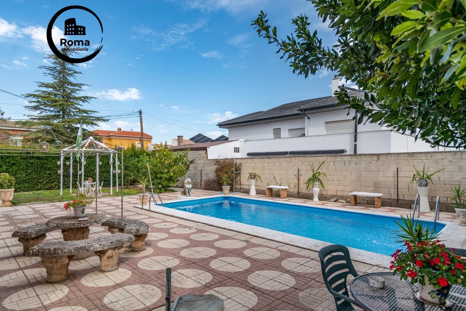 5 soverom Villa til salgs i Otura med svømmebasseng garasje - € 370 000 (Ref: 9491549)