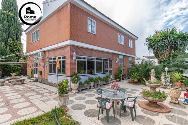 5 soverom Villa til salgs i Otura med svømmebasseng garasje - € 370 000 (Ref: 9491549)