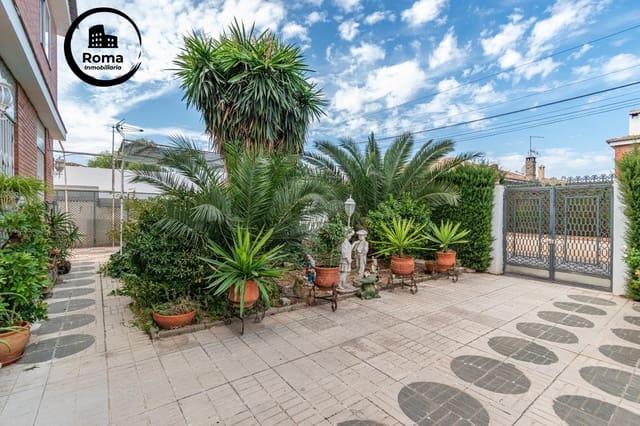 5 soverom Villa til salgs i Otura med svømmebasseng garasje - € 370 000 (Ref: 9491549)