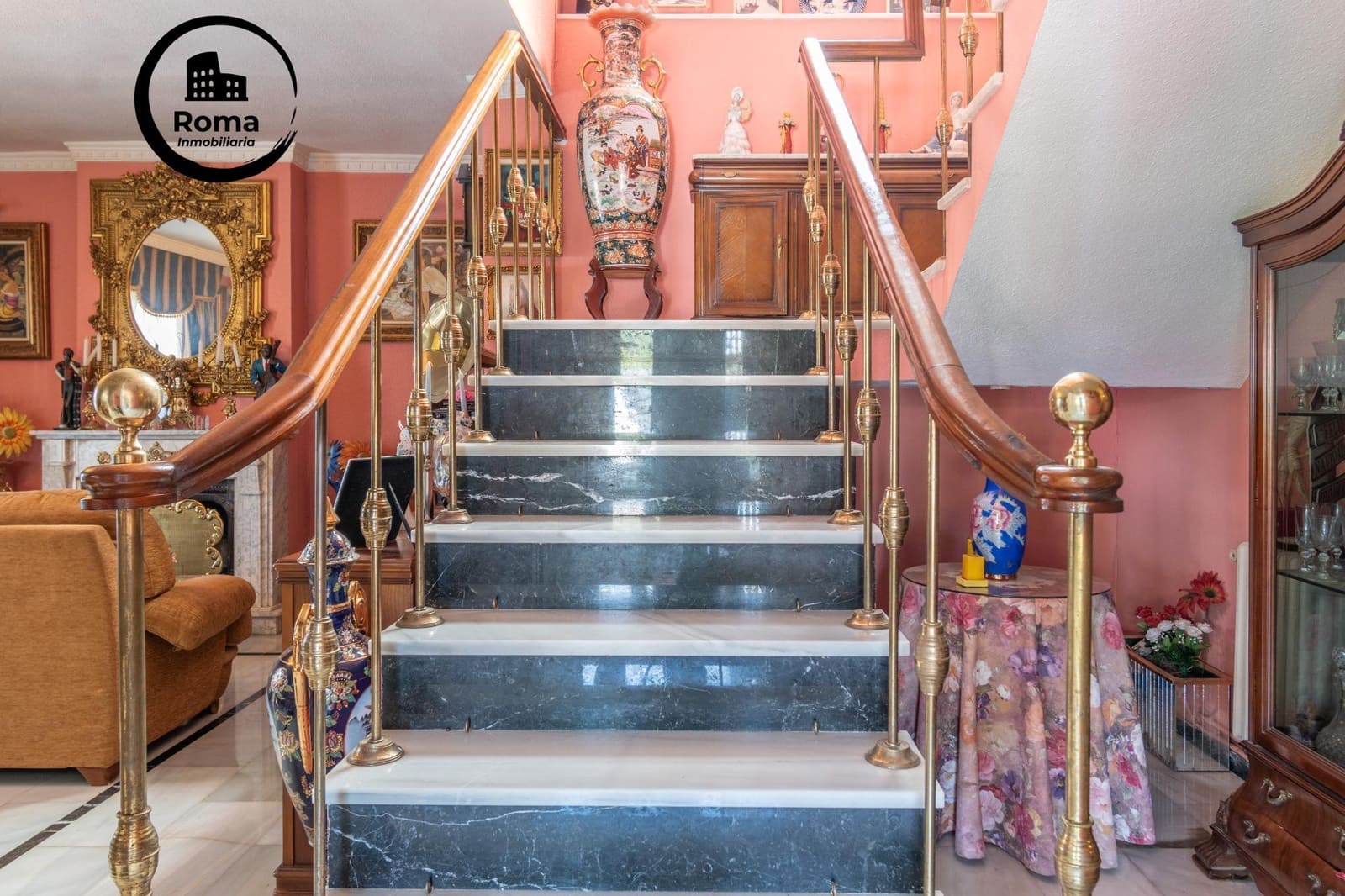 5 soverom Villa til salgs i Otura med svømmebasseng garasje - € 370 000 (Ref: 9491549)