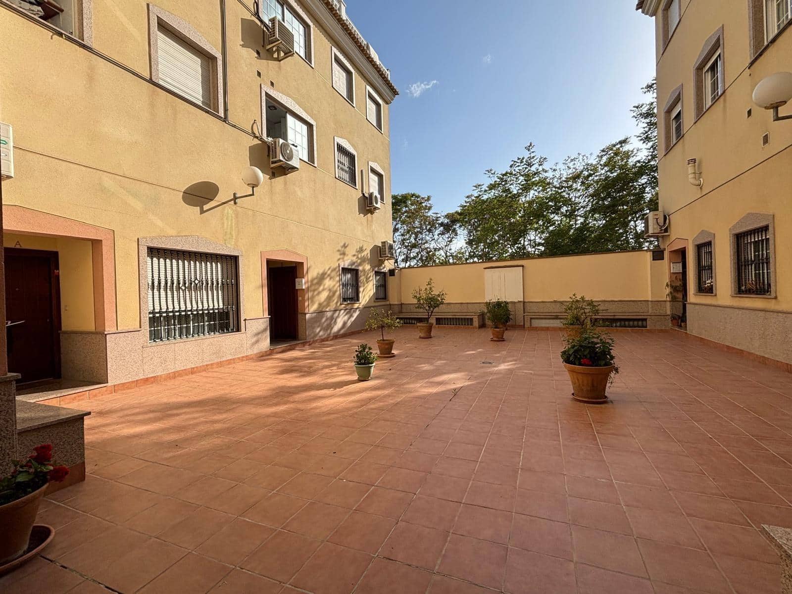 3 bedroom Flat for sale in Maracena - € 175,000 (Ref: 9491562)
