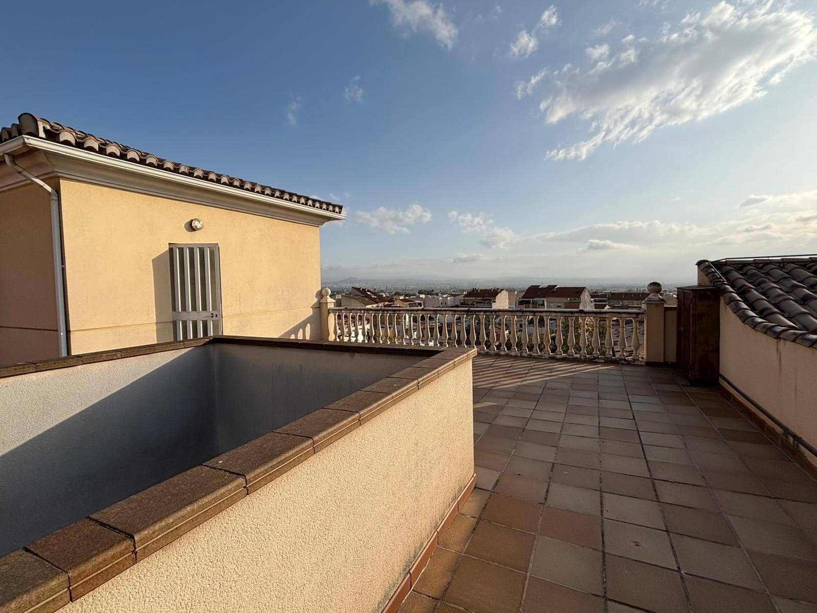 3 bedroom Flat for sale in Maracena - € 175,000 (Ref: 9491562)