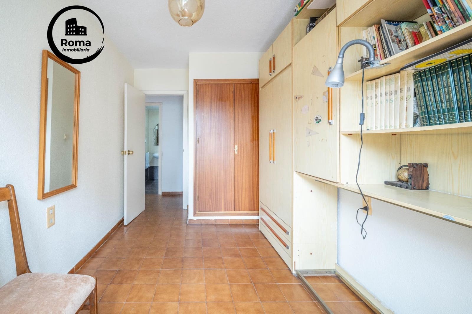 4 soveværelse Lejlighed til salg i Granada by med garage - € 285.000 (Ref: 9491571)