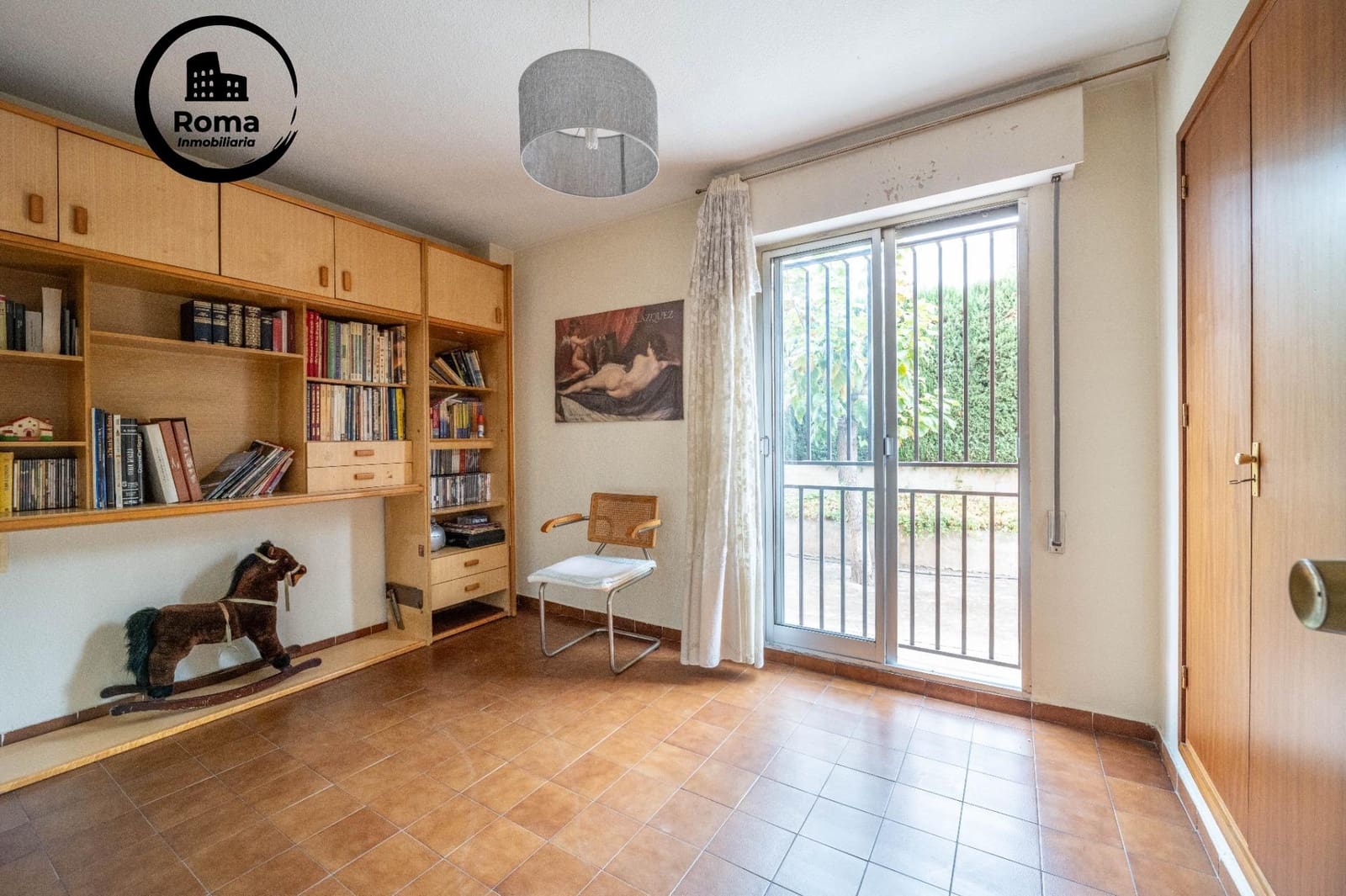 4 soveværelse Lejlighed til salg i Granada by med garage - € 285.000 (Ref: 9491571)