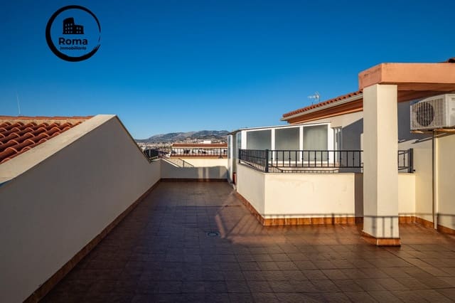 3 quarto Penthouse para venda em Armilla com garagem - 319 000 € (Ref: 9491575)