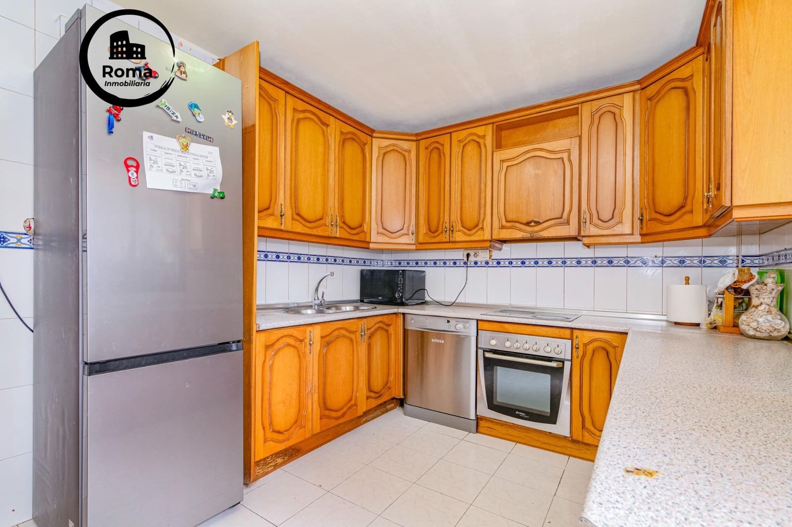 3 makuuhuone Omakotitalo myytävänä paikassa Albolote - 189 000 € (Ref: 9491578)