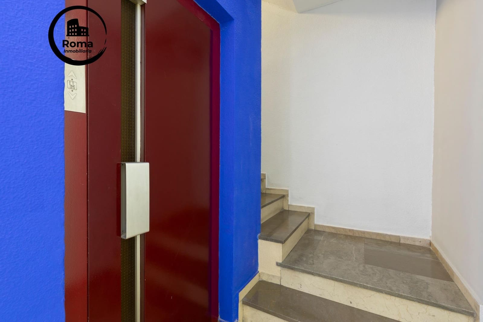 3 bedroom Office for sale in Granada city - € 290,000 (Ref: 9494697)