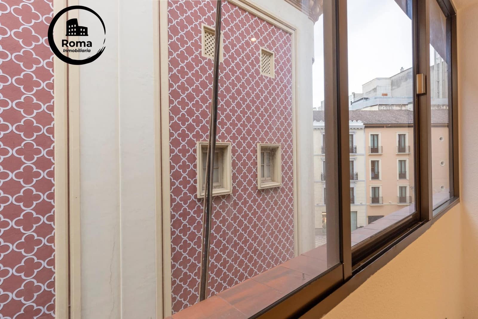 3 bedroom Office for sale in Granada city - € 290,000 (Ref: 9494697)