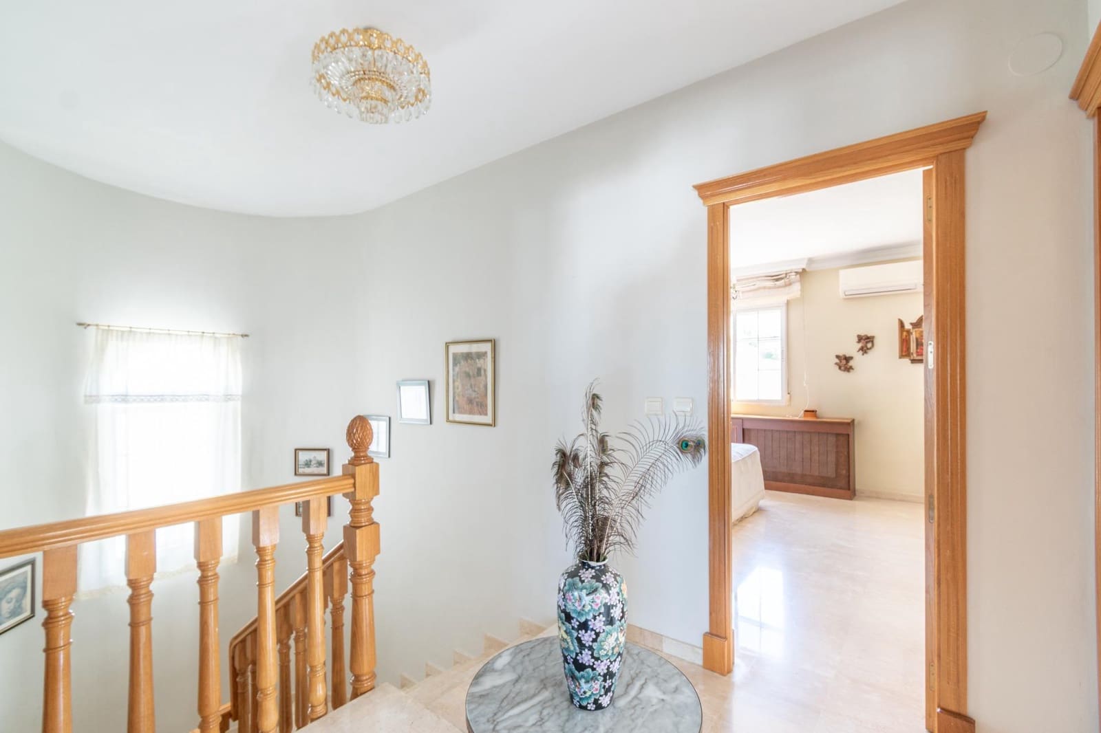 4 bedroom Villa for sale in La Zubia with pool garage - € 380,000 (Ref: 9494698)