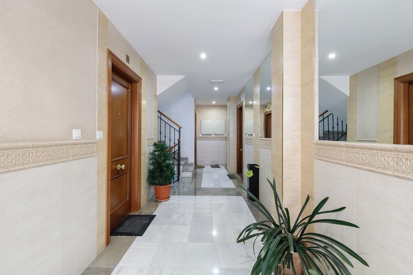 3 bedroom Flat for sale in Peligros with garage - € 174,990 (Ref: 9494699)