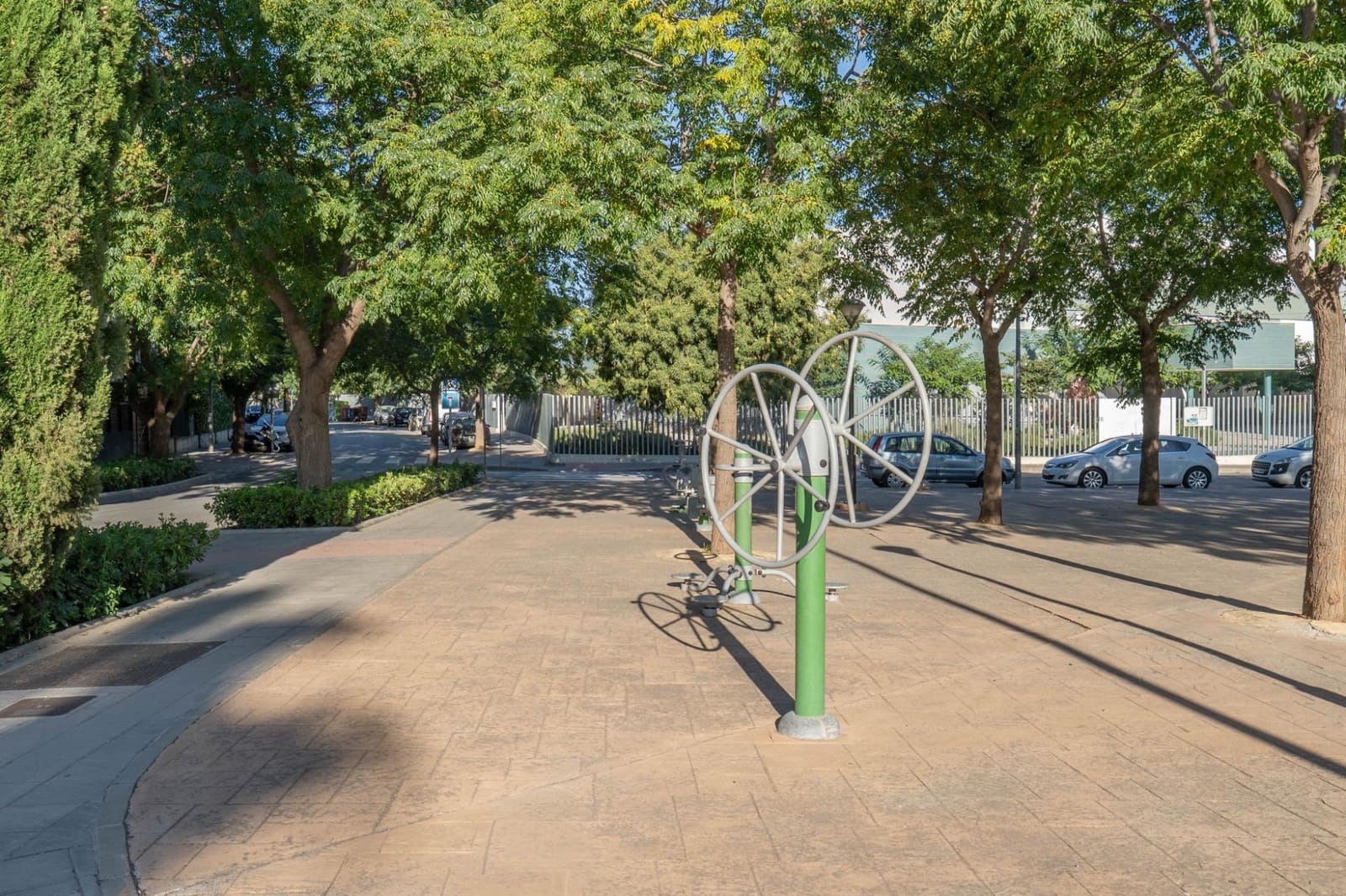 Autotalli myytävänä paikassa Alhendin - 19 000 € (Ref: 9494700)