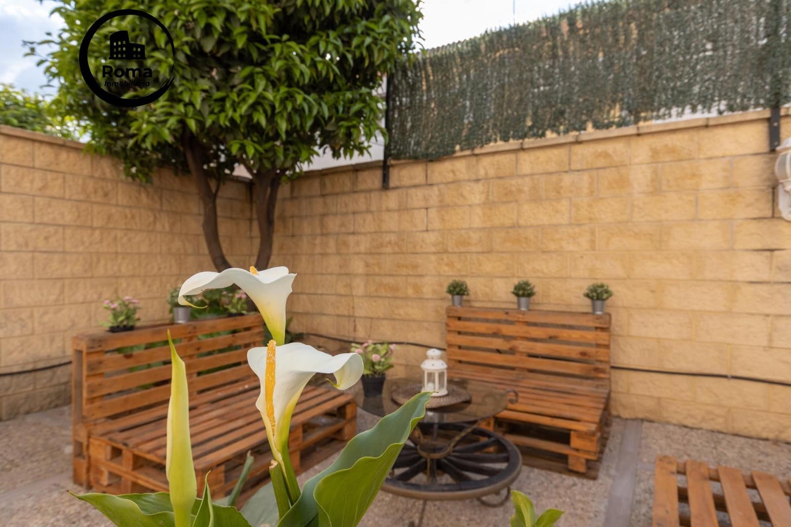 Chalet de 4 habitaciones en Atarfe en venta - 380.000 € (Ref: 9495409)