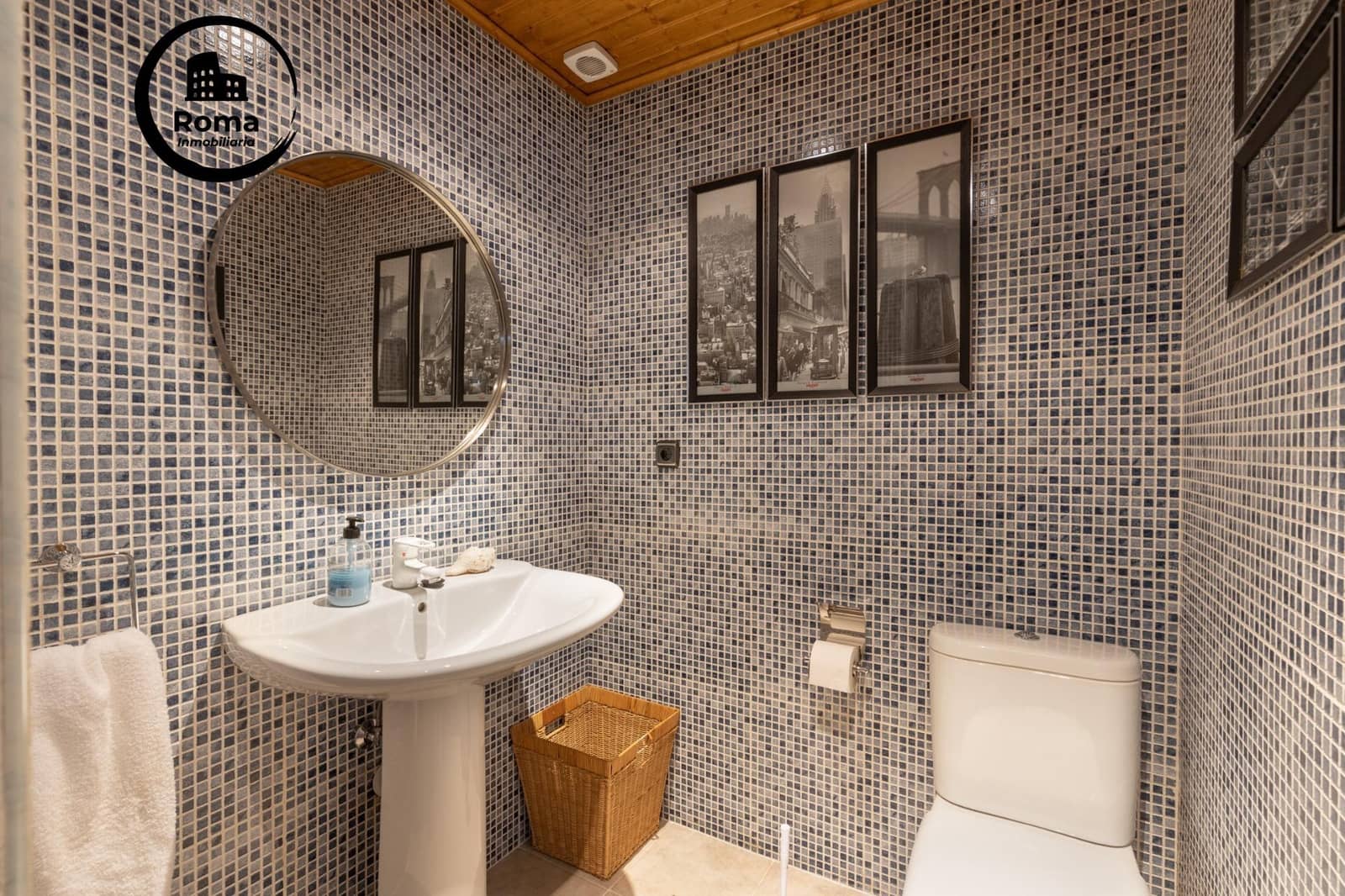 Chalet de 4 habitaciones en Atarfe en venta - 380.000 € (Ref: 9495409)