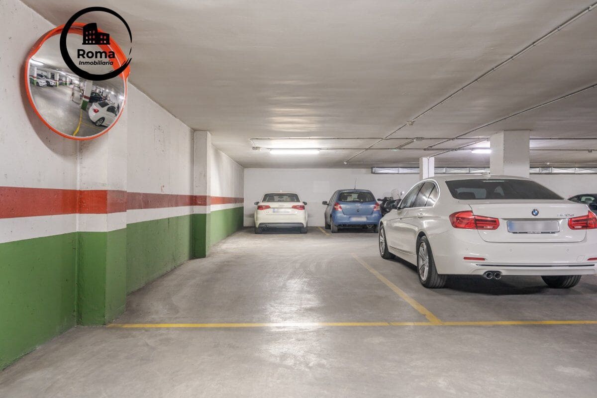 Garaż na sprzedaż w Miasto Grenada - 46 000 € (Ref: 9502489)