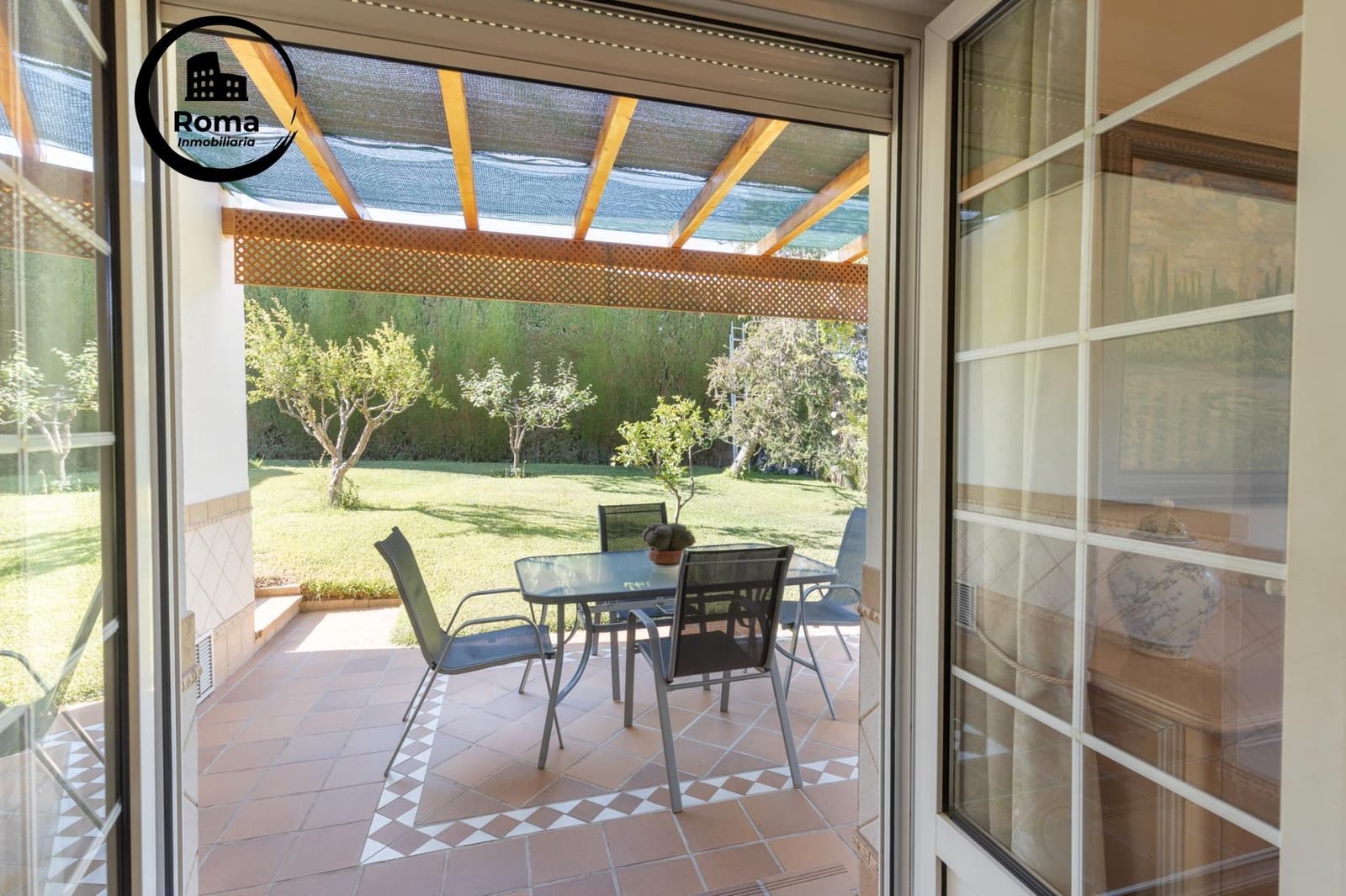 5 soveværelse Villa til salg i Gojar med swimmingpool garage - € 467.000 (Ref: 9502493)