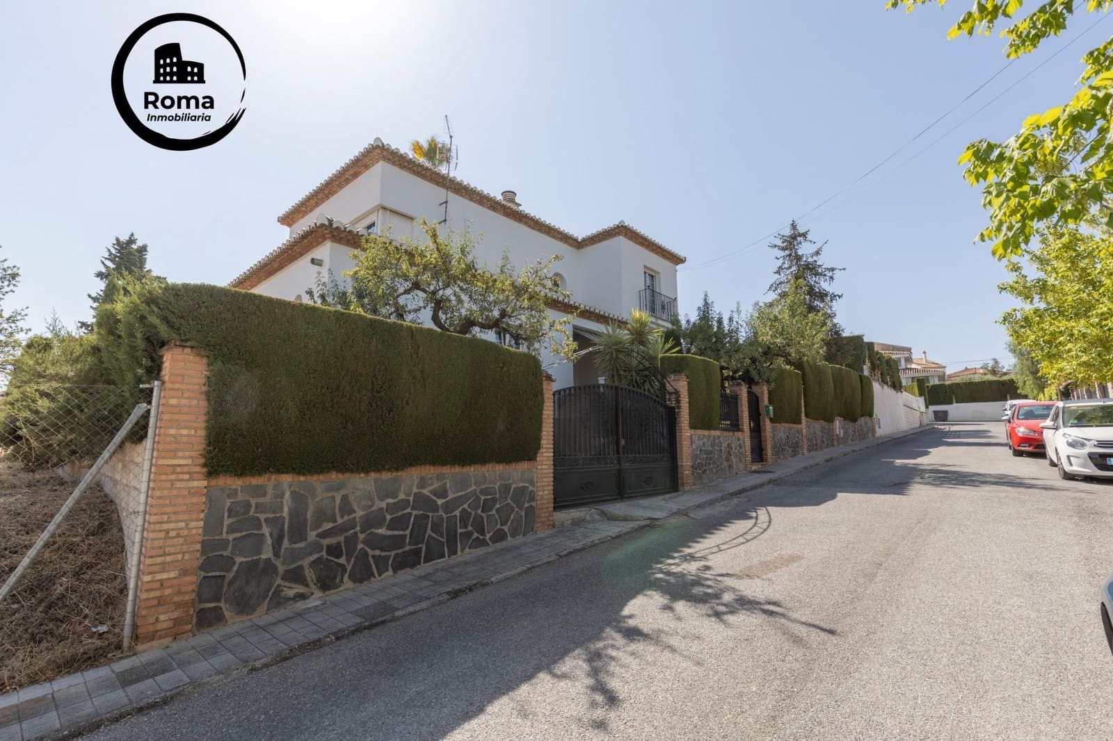 5 soveværelse Villa til salg i Gojar med swimmingpool garage - € 467.000 (Ref: 9502493)