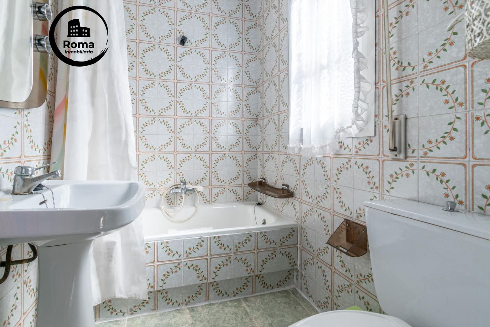 5 slaapkamer Rijtjeshuis te koop in Armilla - € 239.000 (Ref: 9502499)