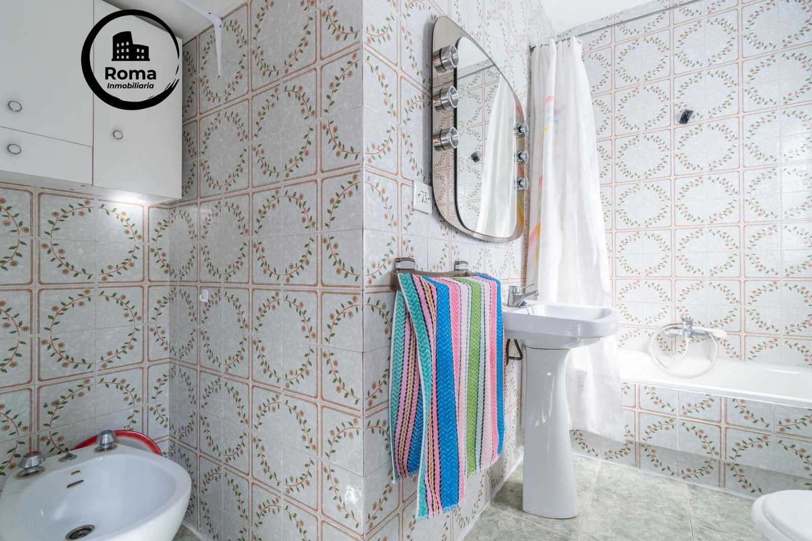 5 slaapkamer Rijtjeshuis te koop in Armilla - € 239.000 (Ref: 9502499)