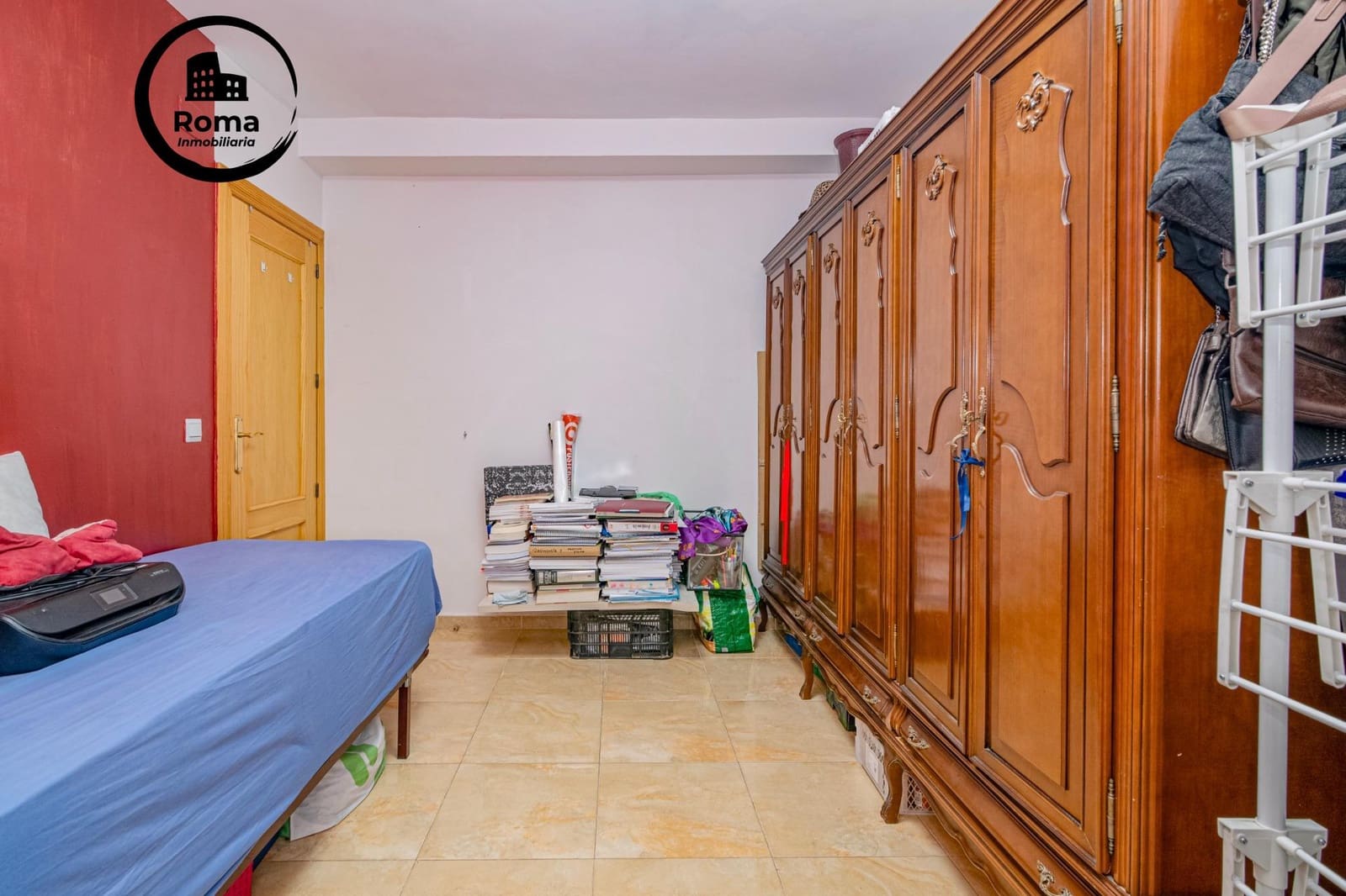 Piso de 2 habitaciones en Las Gabias en venta con garaje - 156.000 € (Ref: 9502501)