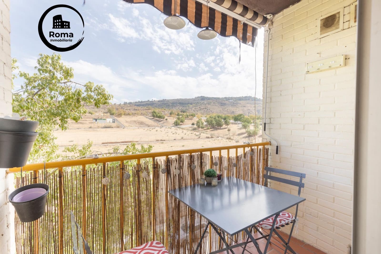 3 soverom Leilighet til salgs i Granada by med garasje - € 129 900 (Ref: 9502502)