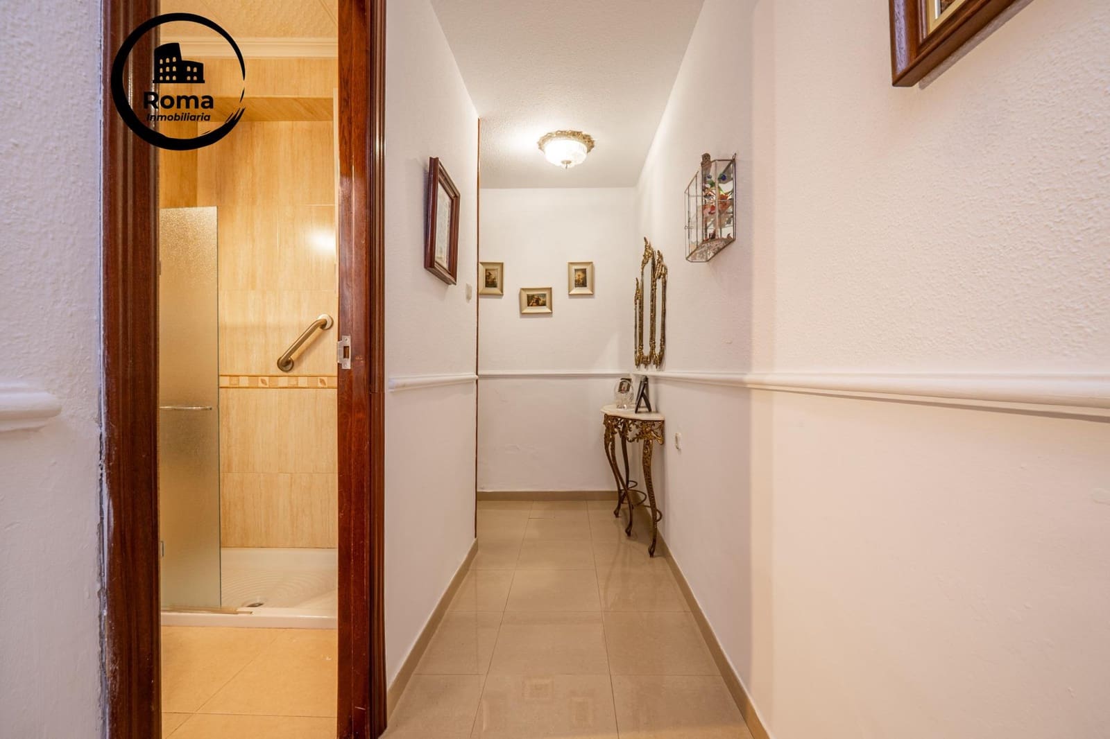 2 Zimmer Wohnung zu verkaufen in Granada Stadt mit Garage - 195.000 € (Ref: 9502503)