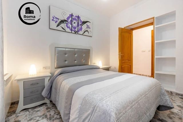 Piso de 3 habitaciones en Centro, Granada ciudad en venta - 290.000 € (Ref: 9502504)