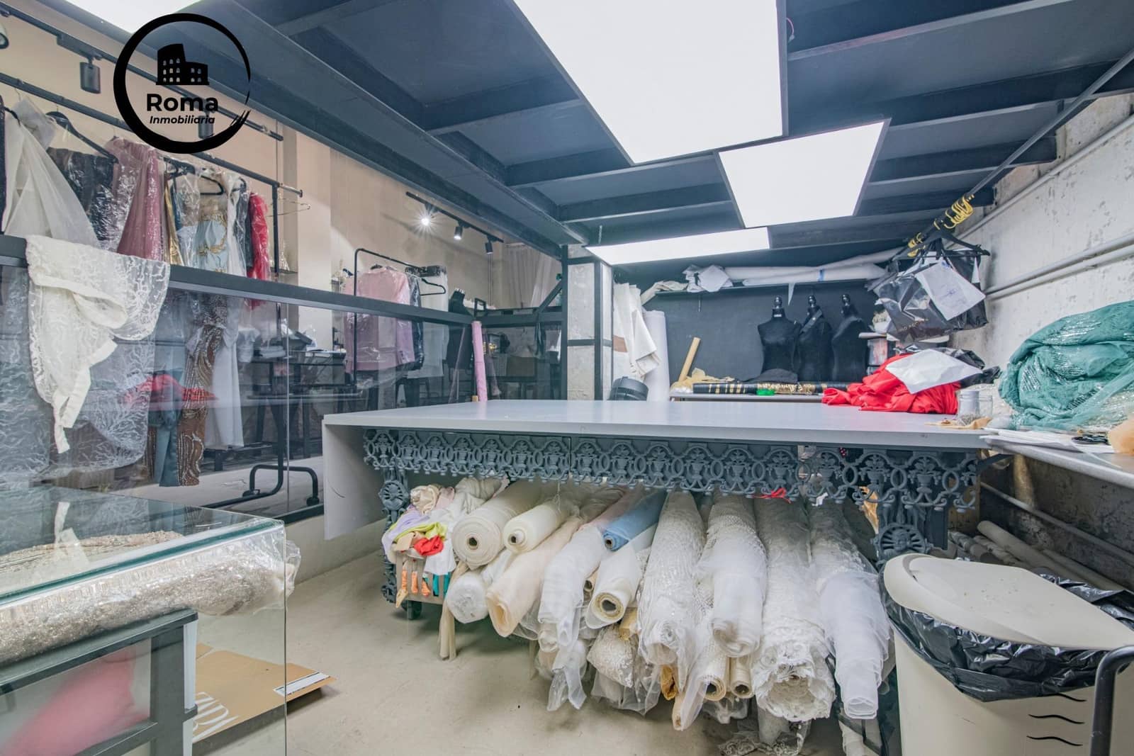 Commercial for sale in Granada city - € 267,000 (Ref: 9502508)