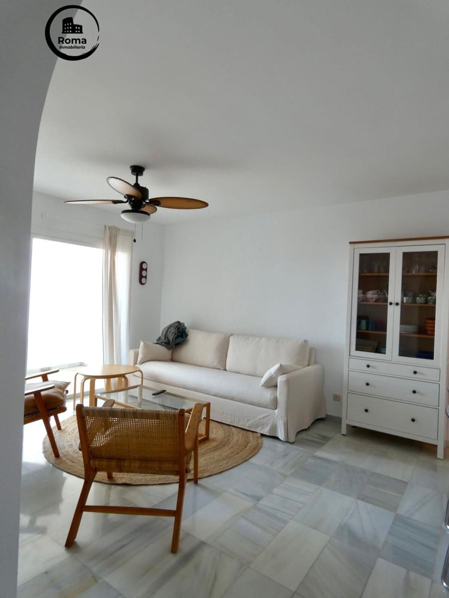 2 bedroom Flat for sale in La Herradura - € 385,000 (Ref: 9502518)