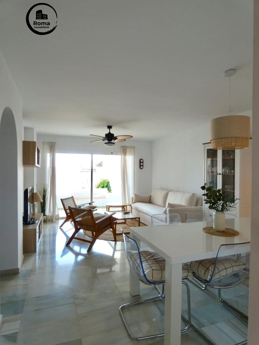 2 bedroom Flat for sale in La Herradura - € 385,000 (Ref: 9502518)