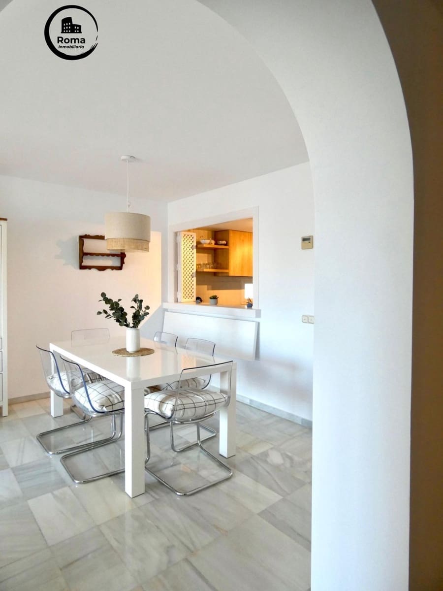 2 bedroom Flat for sale in La Herradura - € 385,000 (Ref: 9502518)