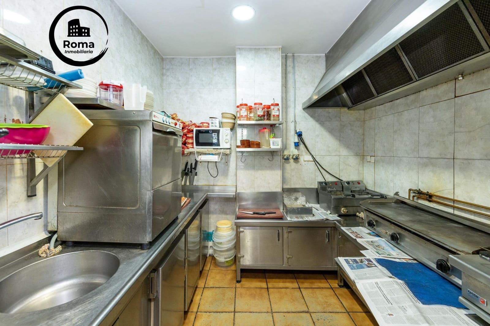 Business for sale in Granada city - € 280,000 (Ref: 9502526)