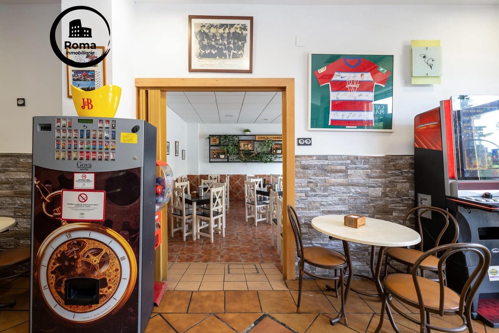 Business for sale in Granada city - € 280,000 (Ref: 9502526)