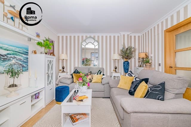 Ático de 2 habitaciones en Churriana de la Vega en venta con garaje - 185.000 € (Ref: 9502540)