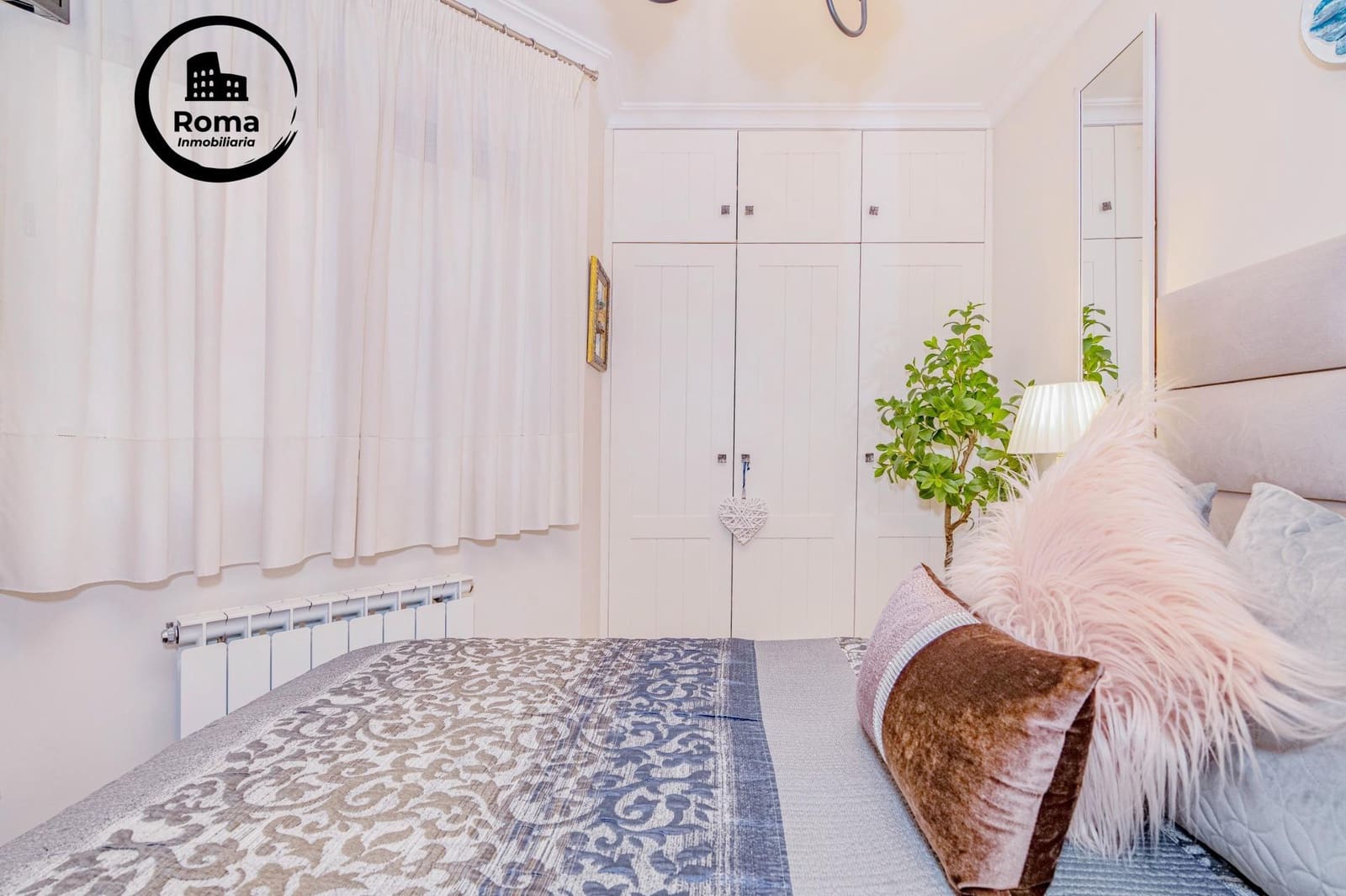 Ático de 2 habitaciones en Churriana de la Vega en venta con garaje - 185.000 € (Ref: 9502540)