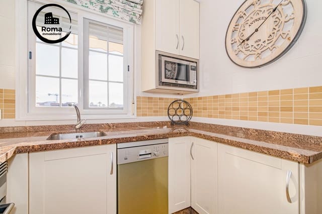 Ático de 2 habitaciones en Churriana de la Vega en venta con garaje - 185.000 € (Ref: 9502540)