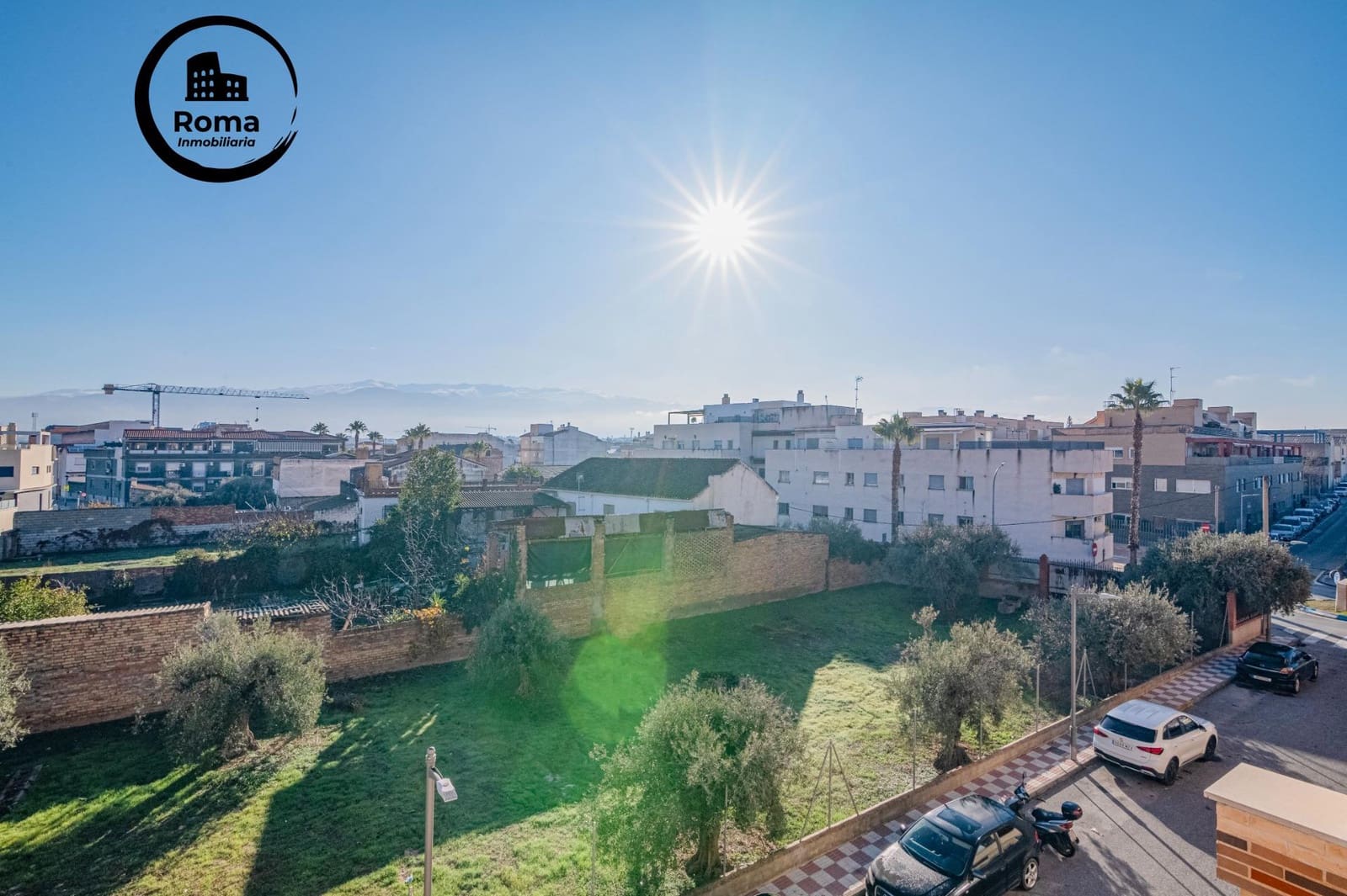 Ático de 2 habitaciones en Churriana de la Vega en venta con garaje - 185.000 € (Ref: 9502540)