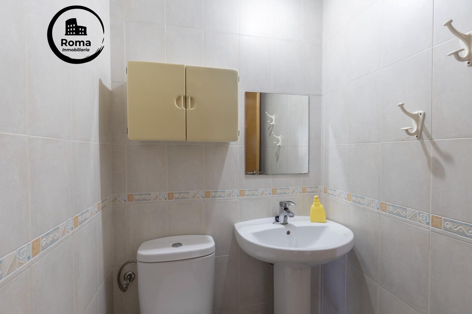 5 quarto Moradia Geminada para venda em Huetor Vega com garagem - 340 000 € (Ref: 9502550)