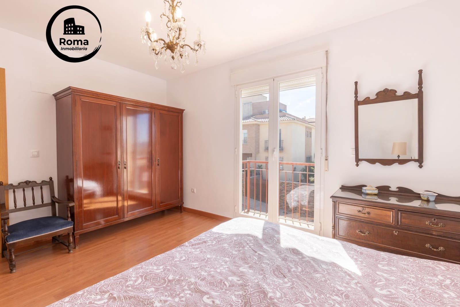 5 quarto Moradia Geminada para venda em Huetor Vega com garagem - 340 000 € (Ref: 9502550)