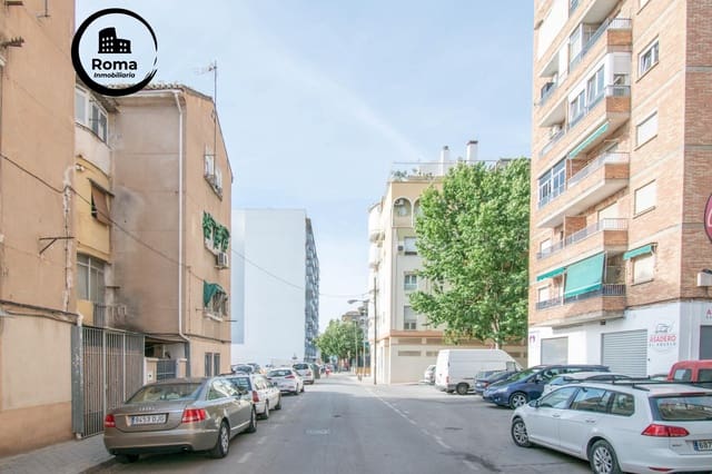 Garage for sale in Granada city - € 18,000 (Ref: 9504421)