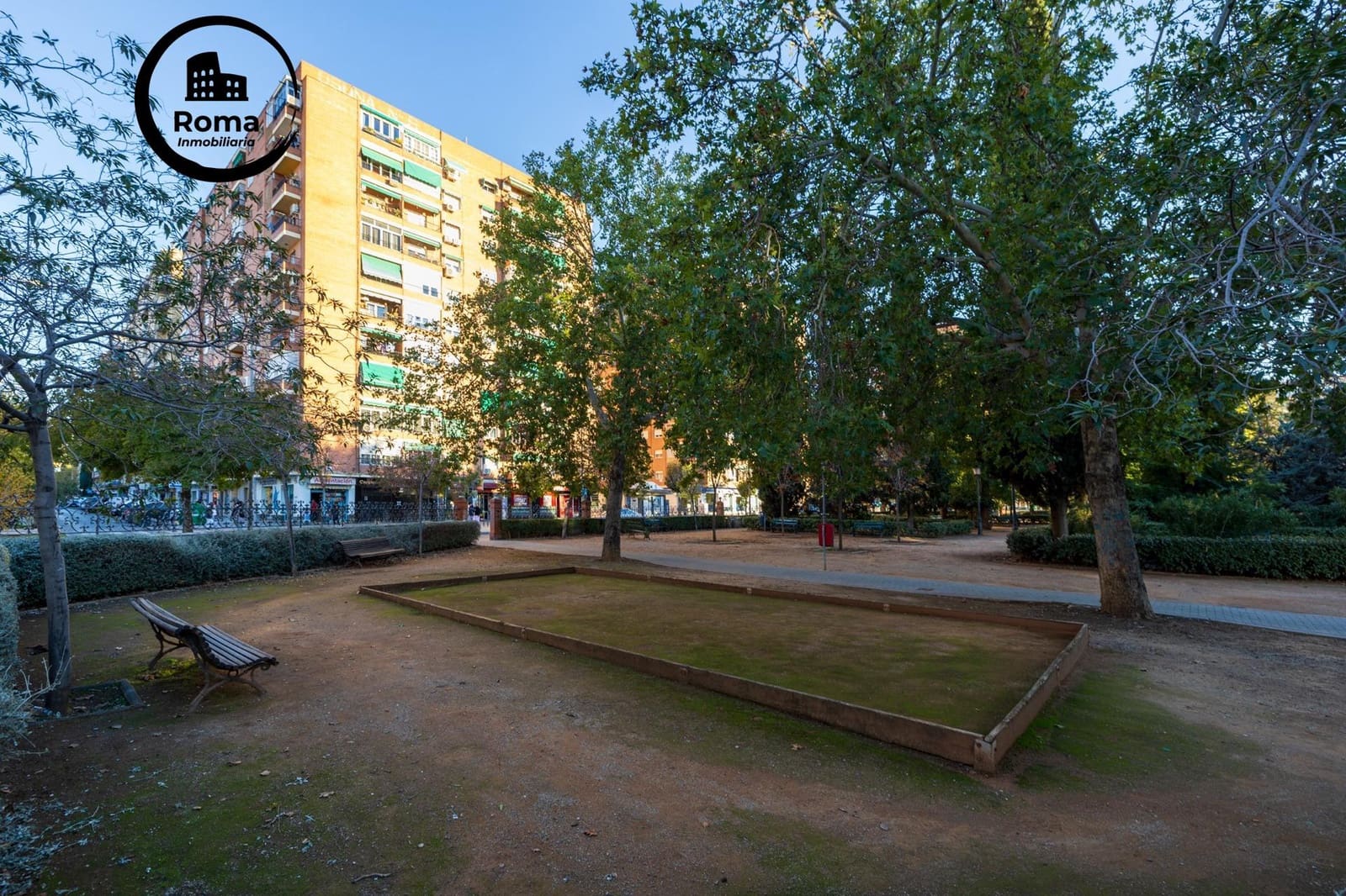 Erhverv til salg i Granada by - € 95.000 (Ref: 9504424)