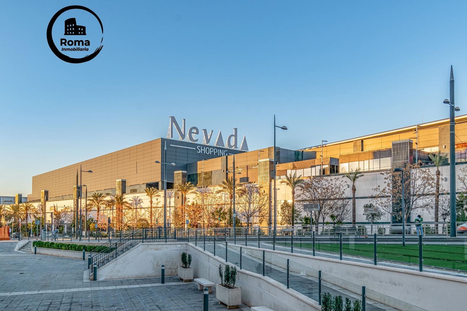 Piso de 3 habitaciones en Armilla en venta con piscina - 462.000 € (Ref: 9504426)